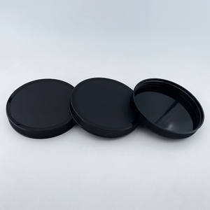 Échantillon gratuit Capuchon à vis mat de grande taille à rayures verticales Couvercle de pot de crème corporelle Couvercles en plastique 110/400 PP - Product Image 2