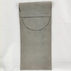 Pochette d'emballage pour bijoux en velours personnalisée avec logo, pochette en microfibre suédée pour une présentation élégante des bijoux - Product Image 4