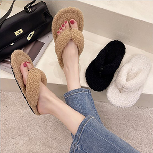 Sandali di pelliccia di agnello imitata alla moda da <span class=keywords><strong>donna</strong></span> pantofole calde in pelliccia di Shearling per interni ed esterni - Product Image 4