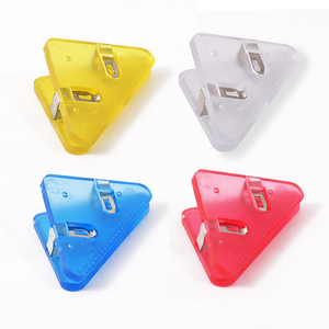 <span class=keywords><strong>Clips</strong></span> de coin de livre en plastique Foska pour le bureau et les étudiants, <span class=keywords><strong>clips</strong></span> de coin de livre triangulaires colorés pour l'organisation des documents - Product Image 3