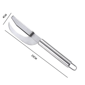 Outil <span class=keywords><strong>de</strong></span> cuisine 3 en 1 en acier inoxydable pour enlever les écailles <span class=keywords><strong>de</strong></span> poisson, grattoir <span class=keywords><strong>à</strong></span> filet, outils pour <span class=keywords><strong>fruits</strong></span> <span class=keywords><strong>de</strong></span> <span class=keywords><strong>mer</strong></span> en métal, y compris des pinces <span class=keywords><strong>à</strong></span> arêtes <span class=keywords><strong>de</strong></span> poisson - Product Image 5