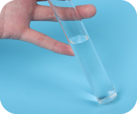 Acide formique liquide sans couleur chimique de petit prix de fabricant CAS 64-18-6 pour l'industrie