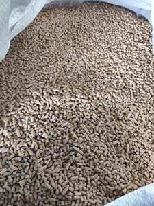 Pellets de madera de biomasa para calderas industriales, combustible de grado exportación, fabricado con material de madera comprimida 100% natural. - Product Image 2
