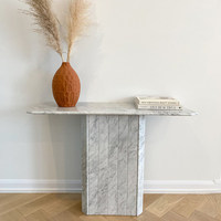 Table console en marbre blanc de Carrare italien, style moderne minimaliste, bureau étroit mural pour entrée, couloir, villa, hôtel
