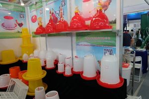 Mangiatoia e Abbeveratoio Automatico in Plastica per Pollame di Tutte le Dimensioni, Attrezzatura Agricola - Product Image 6