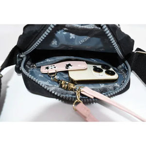 Sac messager rétro en nylon imperméable, sac à main de grande capacité, sac à bandoulière tendance et polyvalent - Product Image 6