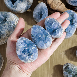 بيع بالجملة بيضة الكالسيت الأزرق الطبيعي Druzy منحوتة الشفاء مجموعة الجيود <span class=keywords><strong>Celestite</strong></span> لديكور المنزل - Product Image 3