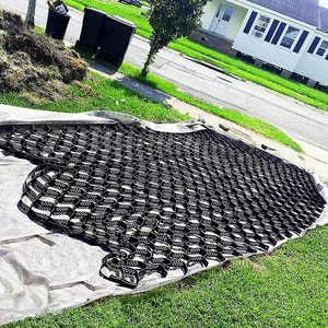 Grille de <span class=keywords><strong>gravier</strong></span> en nid d'abeille PP/HDPE, <span class=keywords><strong>stabilisateur</strong></span> géocellulaire pour le renforcement des routes extérieures et les murs de soutènement, pavés en béton et en gazon - Product Image 1