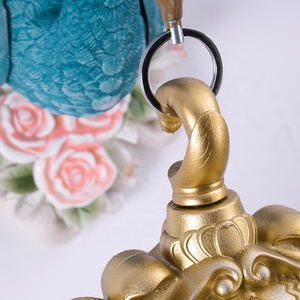 Đồng Hồ Treo Tường Kiểu Cổ Thiết Kế Châu Âu Mới Nhất Cá Tính Trang Trí Hình Con Công Hai Mặt Xem Đồng Hồ Treo Tường - Product Image 2