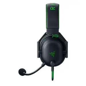 Razer BlackShark V2 Headset - Wired Gaming HeadsetとUSB Sound CardとTHX Spatial Audio