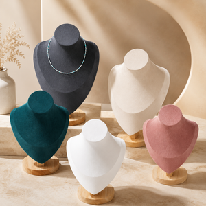 Présentoir élégant en velours pour colliers, buste porte-bijoux pour pendentifs et chaînes, idéal pour vitrine et présentation en boutique - Product Image 1