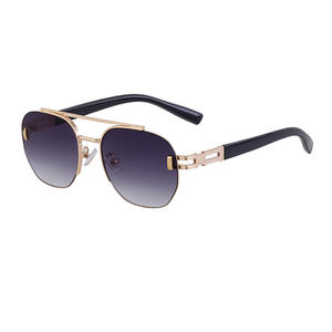 Lunettes de soleil carrées personnalisées pour hommes, verres PC UV400, style Instagram, emballage en boîte WF-5G106 - Product Image 2