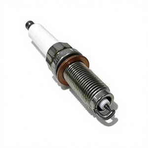 12120040551 Venta al por mayor de bujías de iridio con rosca OE para BMW Serie 3 F30 F31 Serie 5 G30 G38 (2015-2019) - Product Image 4