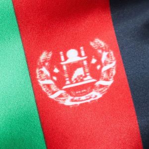 ผ้าพันคอสำเร็จการศึกษาสำหรับผู้ใหญ่ ผลิตจากโพลีเอสเตอร์ซาติน 100% สำหรับงานศึกษาต่อต่างประเทศที่เอลซัลวาดอร์ - Product Image 6