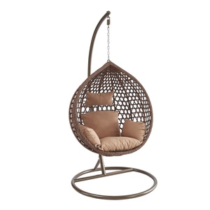 Fauteuil suspendu pliant Vine Love en rotin PE avec structure en acier, design moderne, coussin imperméable, mobilier d'extérieur pour parcs et hôtels - Product Image 2