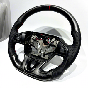 Volant de voiture en fibre de carbone perforé en cuir, vente chaude d'usine, pour Renault <span class=keywords><strong>Megane</strong></span> RS, <span class=keywords><strong>Megane</strong></span> <span class=keywords><strong>3</strong></span>, <span class=keywords><strong>Megane</strong></span> 4, finition mate - Product Image 1