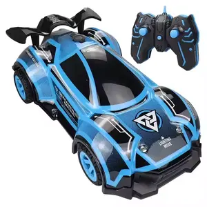1:16顶级遥控赛车无线电控制玩具遥控岩石履带2.4克发射器4WD带喷雾的越野汽车