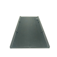 Dissipateur thermique en aluminium extrudé anodisé, ailettes de refroidissement à haute conductivité thermique
