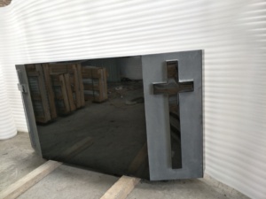 Lápida de Granito Negro Premium en Forma de Cruz con Acabado Pulido, Piedra Conmemorativa Duradera para Cementerio Exterior en Venta - Product Image 4