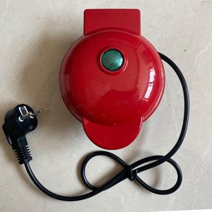 Pour <span class=keywords><strong>Amazon</strong></span> Offre Spéciale céramique Mini gaufrier électrique usage individuel revêtement antiadhésif pour usage domestique - Product Image 4