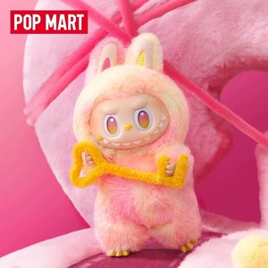 Labubu V3 PVC Anime Hình Ngẫu Nhiên Phong Cách Màu Sắc Món Quà Hoàn Hảo Cho Bé Trai Cô Gái Bộ Sưu Tập Động Vật Âm Mưu Chủ Đề Thú Nhồi Bông Đồ Chơi - Product Image 4