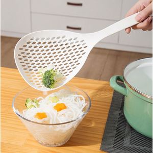 Cuchara Coladora Plegable de Plástico Grande con Mango Largo, Tipo Cesta, Apta para Lavavajillas, Sostenible para Cocina - Product Image 3