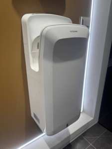 TETCH Sèche-mains électrique à capteur automatique en plastique ABS haute vitesse mains dans la lame double face Sèche-mains à jet pour toilettes commerciales - Product Image 3