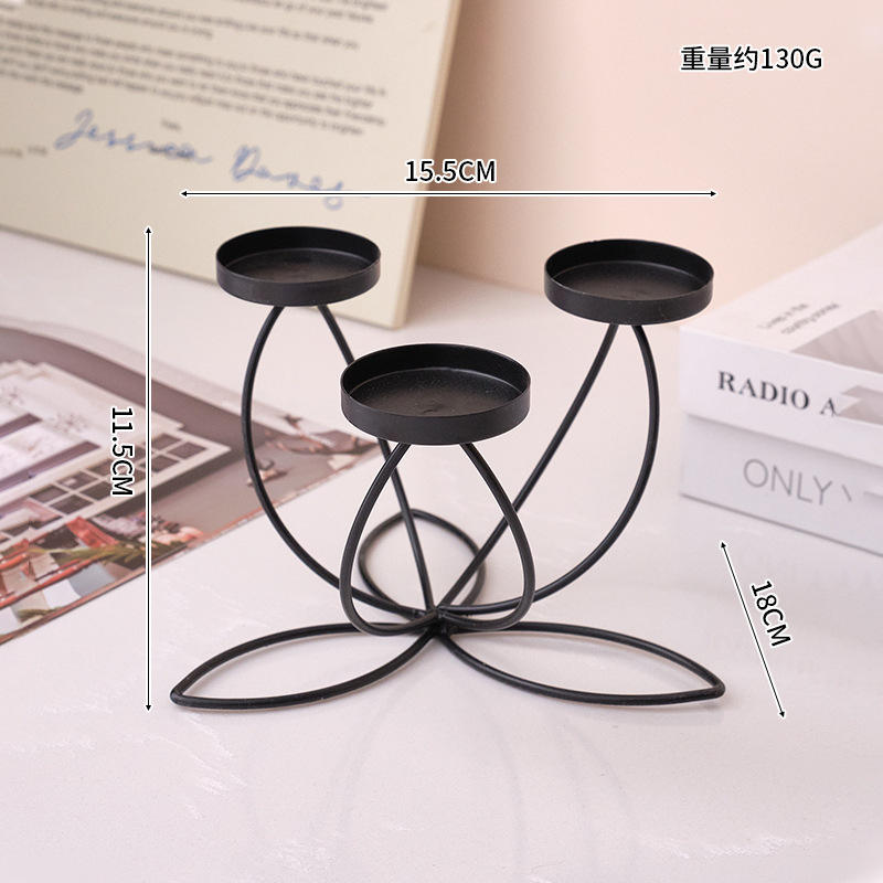 สีดำ 3 หัว