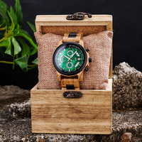 Montre en bois de haute qualité, design artistique ingénieux, résistante à l'eau, faible MOQ, motif soleil, lumineuse, boîtier de montre en bois