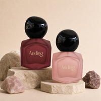 Flacon de parfum carré en verre mat élégant de 50 ml, personnalisé, haut de gamme, avec col serti, par Anding