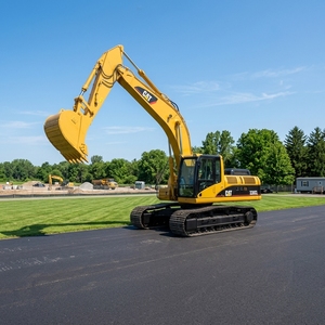 รถขุดตีนตะขาบ Caterpillar Cat 330 330bl 330cl 330d 330l 330fl มือสองสำหรับขาย น้ำหนัก 30 ตัน เครื่องจักรขุดดิน - Product Image 1