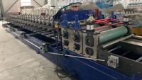 Machine de formage à rouleaux pour panneaux de bardage métallique à rainures et à languettes, machine de fabrication de panneaux muraux extérieurs, panneaux muraux pour barndominiums