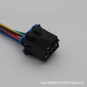 Conector Automotriz Serie 2.8, 4 Posiciones, Plástico Negro 12064998 para Cableado de Automóviles - Product Image 3