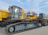 Grue à flèche articulée XGC130, marque chinoise de premier plan, capacité 130T, flèche de 76m, machine de levage lourd pour opérations de levage polyvalentes
