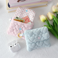 Dompet Kartu Bentuk Hati Berbahan Katun Quilted yang Lucu dan Ringkas, Tempat ID Multifungsi Berkapasitas Besar, Penutup Organizer, Dompet Koin dan Kunci