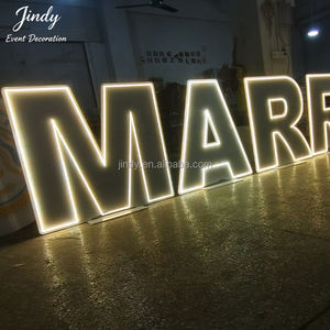 Décoration de <span class=keywords><strong>mariage</strong></span> personnalisée, lumière LED transparente en acrylique alphanumérique, lumière LED « Marry Me » de 4 pieds - Product Image 2