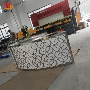 Vente en gros table à manger moderne blanche avec cadre argenté nouveau modèle de chaises en acier inoxydable pour décorations d'hôtel et de mariage - Product Image 1