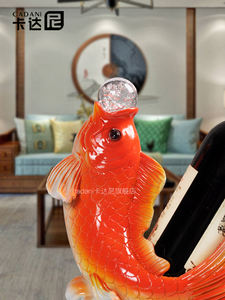 คราฟโคอิปลาเรซินหัตถกรรมสไตล์จีนชั้นวางไวน์แดงเครื่องประดับสำหรับห้องนั่งเล่นทางเข้าตู้ไวน์ - Product Image 4