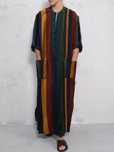 Abbigliamento mediorientale di alta qualità tuta a maniche lunghe abito islamico islamico da uomo a righe stampato abito musulmano - Product Image 3