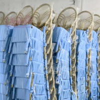 Chaises de banquet empilables en métal doré pour événements, idéales pour les mariages, les fêtes en extérieur et les hôtels de luxe – Vente en gros depuis la Chine