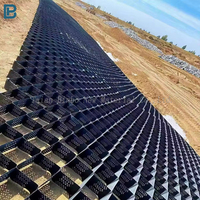 Stabilisateur de sol en plastique HDPE Geocell pour la construction d'autoroutes/en plastique Geocell Gravier Béton Herbe Pavés Grille en nid d'abeille