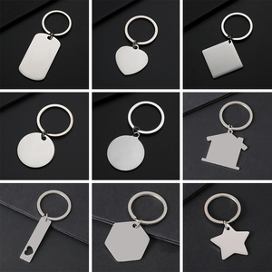 <span class=keywords><strong>Porte</strong></span>-<span class=keywords><strong>clés</strong></span> de <span class=keywords><strong>gravure</strong></span> de marquage laser en acier inoxydable carré en cuir <span class=keywords><strong>personnalisé</strong></span> en gros - Product Image 5