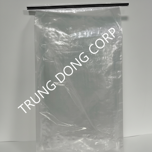 Bolsas tejidas de PP laminadas con película de BOPP transparente personalizada con revestimiento de PE y costura de fácil apertura para almacenamiento fabricadas en Vietnam - Product Image 1