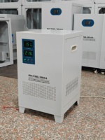 Alimentation électrique à tension constante 220V, stabilisateur de tension monophasé industriel AVR TND-20KVA en stock