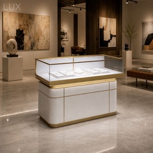 Vitrine de luxe personnalisable en verre trempé et acier inoxydable avec éclairage LED pour la présentation de bijoux - Product Image 2