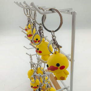 Porte-clés en silicone personnalisés en forme de canard, porte-clés 3D en forme de canard de dessin animé pour un usage quotidien et accessoires de collection - Product Image 3