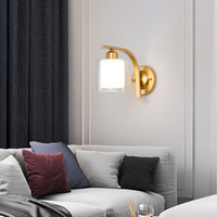 Einfache Minimalistische Schlafzimmer-Wandleuchte Eisen LED Glasschirm Aufputzmontage Dimmbar 3500K Warmweiß Heimdekoration