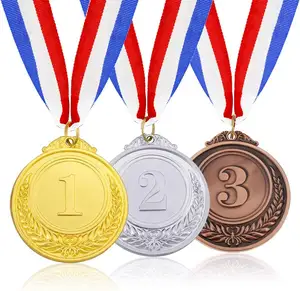 جائزة تذكارية لطاولة التنس المعدنية ميدالية فارغة رياضية ذهبية ميداليات السباحة والجوائز مفتاح ذهبي ميدالية معدنية ثلاثية الأبعاد