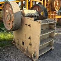 Concasseur à mâchoires 500750 avec moteur et roulement – Machine de concassage primaire pour la production d'agrégats de granit, de basalte et de minerai en carrière