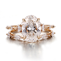 Anillo de diamante cultivado en laboratorio VVS de corte ovalado de lujo de 3 quilates, joyería personalizada, conjunto de anillo de boda de compromiso IGl De Oro Sólido de 18 quilates, regalo para mujer